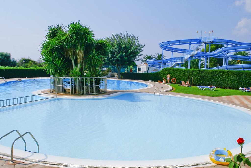 Son Bou Apartments ภายนอก รูปภาพ