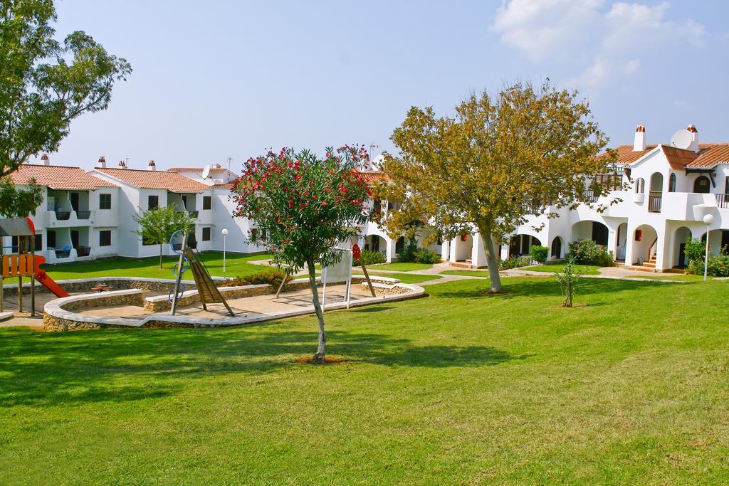 Son Bou Apartments ภายนอก รูปภาพ